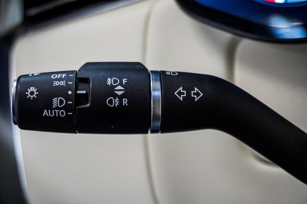 Used 2023 Land Rover Range Rover SE AWD/4WD image 23