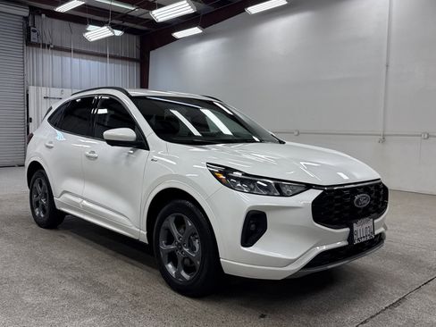 Used 2023 Ford Escape ST-Line Select w/ Tech Pack #2 image 37