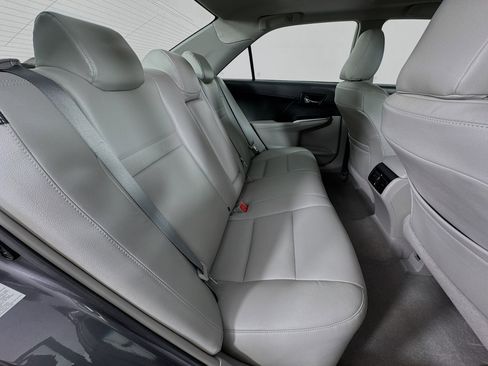 Used 2013 Toyota Camry XLE FWD image 25