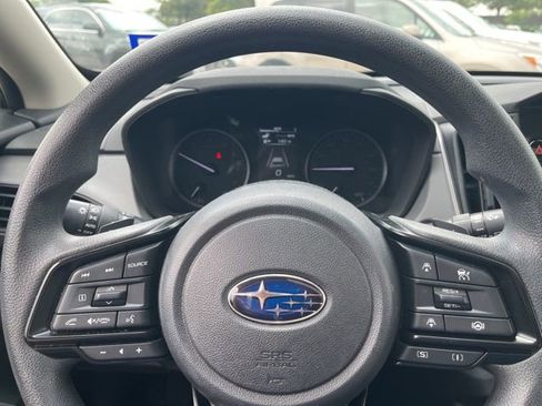 Used 2024 Subaru Crosstrek 2.0i Premium AWD/4WD image 9