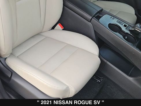 Used 2021 Nissan Rogue SV w/ Premium Package image 36