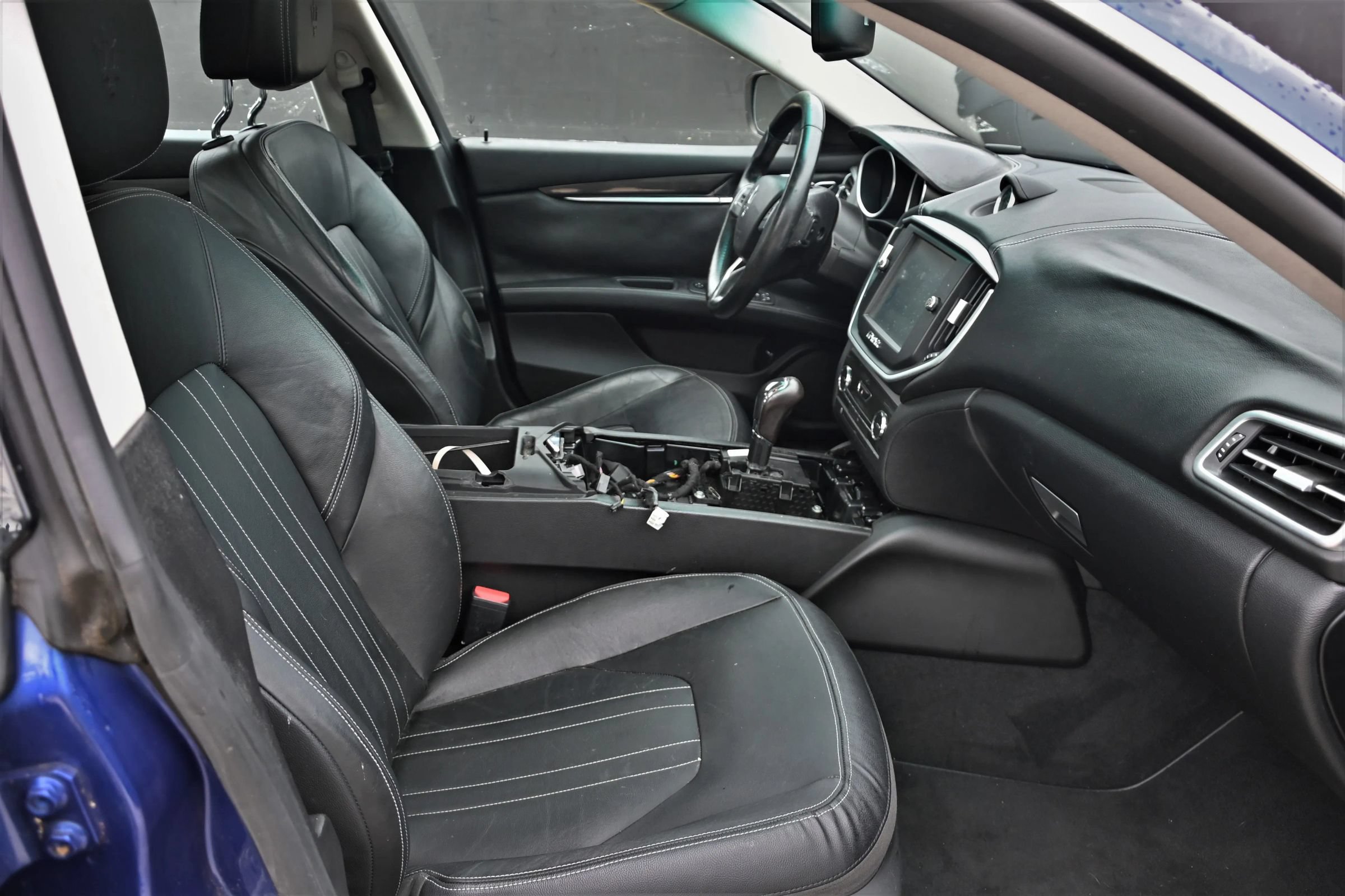 Used 2016 Maserati Ghibli RWD image 15