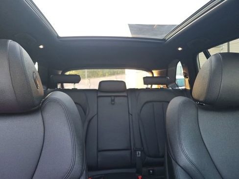 Used 2019 BMW X5 xDrive40i w/ Convenience Package image 19