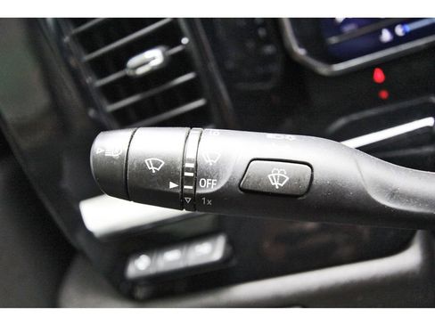 Used 2024 Chevrolet Silverado 2500 High Country w/ High Country Premium Package image 17