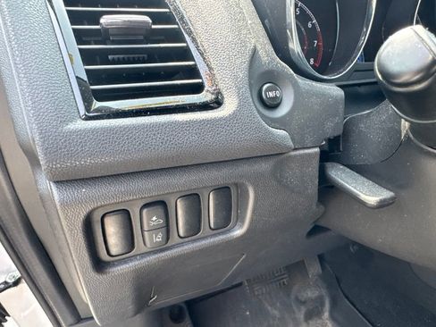Used 2022 Mitsubishi Outlander Sport LE AWD/4WD image 13