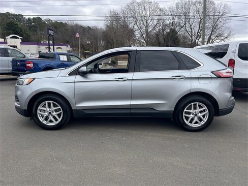 Used 2023 Ford Edge SEL image 10