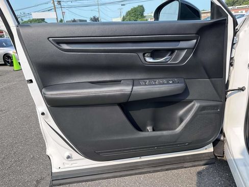 Used 2024 Honda CR-V Sport image 8
