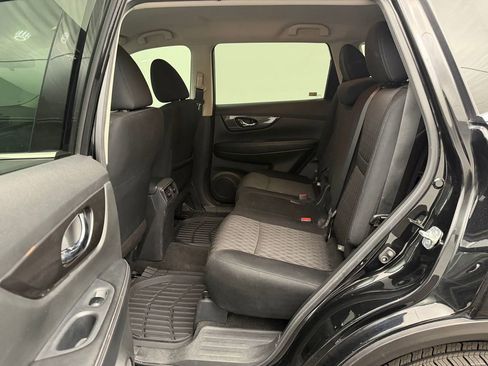 Used 2020 Nissan Rogue S w/ Special Edition Package AWD/4WD image 13