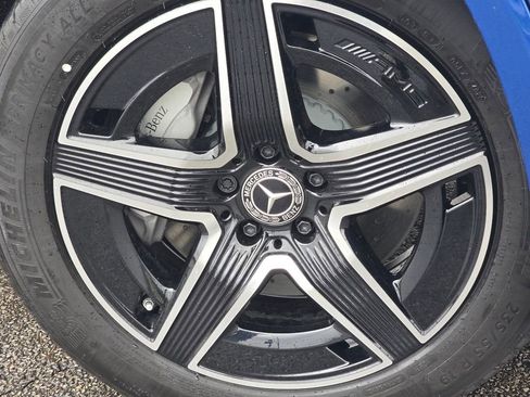 New 2026 Mercedes-Benz GLC 300 4MATIC image 11