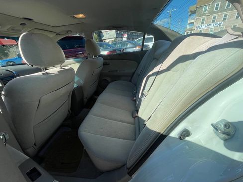 Used 2005 Nissan Altima 2.5 S image 9