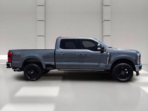 Used 2023 Ford F250 Lariat AWD/4WD image 6