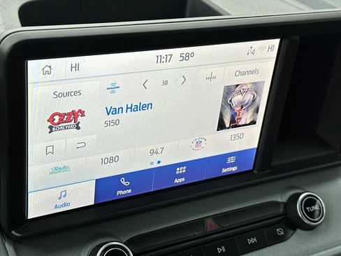 Used 2022 Ford Maverick Lariat w/ Lariat Luxury Package image 17