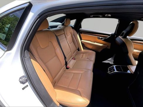 Used 2019 Volvo S90 T6 Inscription w/ Advanced Package AWD/4WD image 17