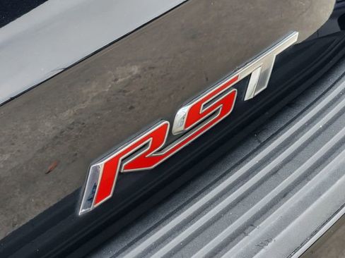 Used 2022 Chevrolet Tahoe RST w/ Sport Performance Package image 12