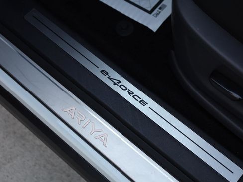 Used 2023 Nissan Ariya AWD image 13