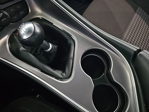 Used 2022 Dodge Challenger R/T w/ Blacktop Package image 19