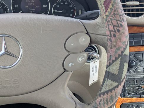 Used 2004 Mercedes-Benz CLK 500 Cabriolet image 19