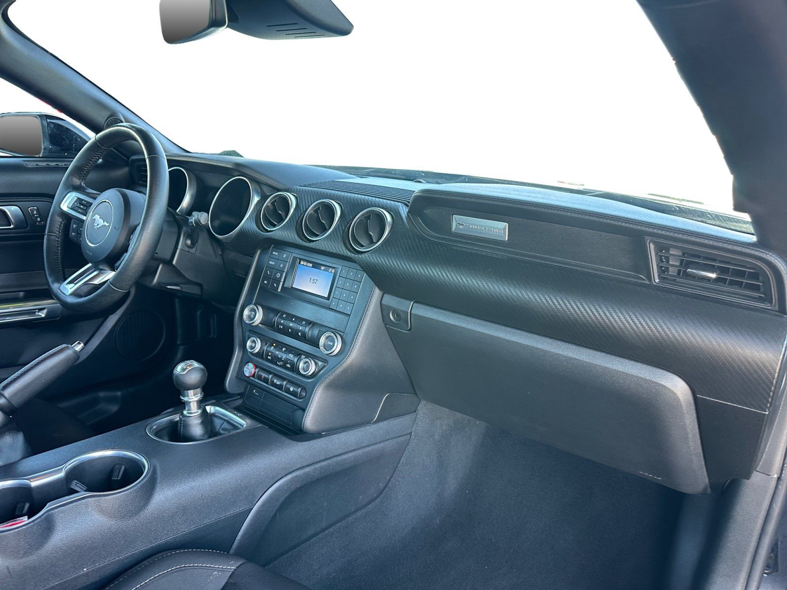 Used 2022 Ford Mustang Coupe RWD image 11