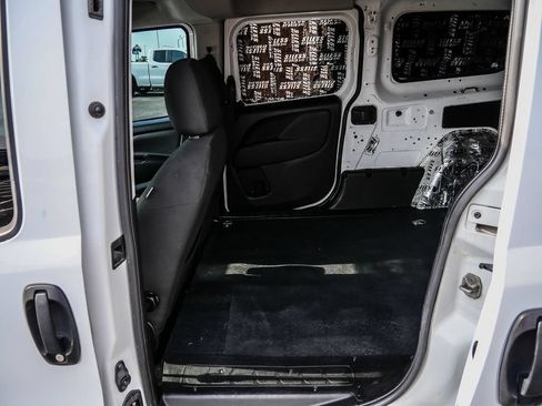 Used 2022 RAM ProMaster City Tradesman FWD image 25