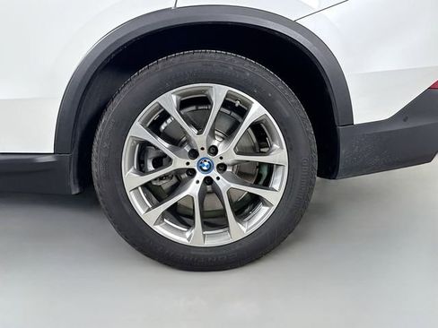 Used 2024 BMW X5 xDrive50e w/ Premium Package image 33