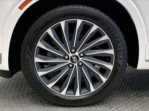 Used 2023 Hyundai Palisade Calligraphy image 8