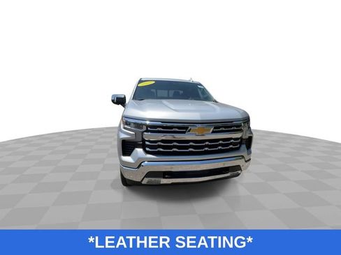Used 2022 Chevrolet Silverado 1500 LTZ w/ LTZ Premium Package AWD/4WD image 4