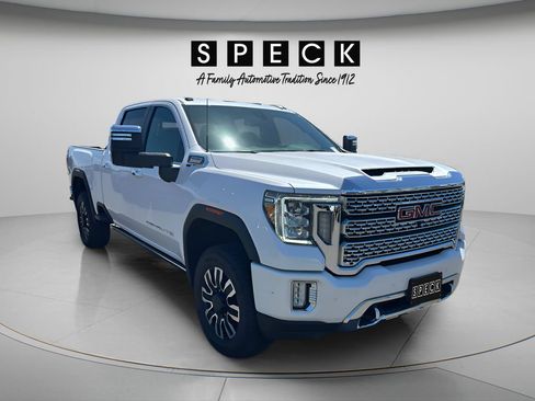 Used 2022 GMC Sierra 3500 Denali AWD/4WD image 7
