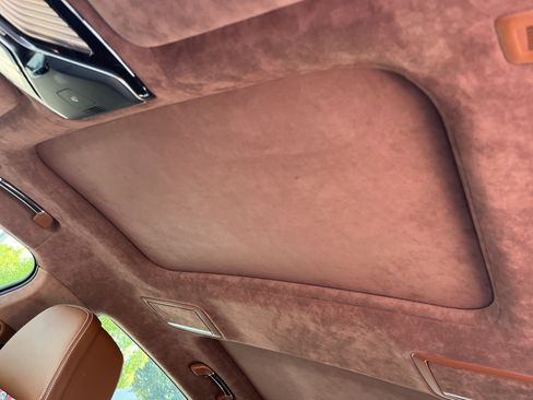 Used 2021 BMW 750i xDrive w/ Luxury Rear Seating Package AWD/4WD image 17