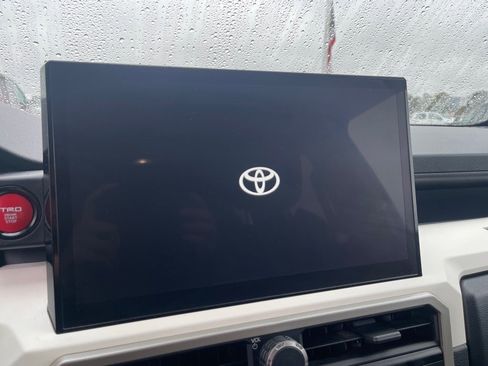 Used 2024 Toyota Tacoma SR5 image 12