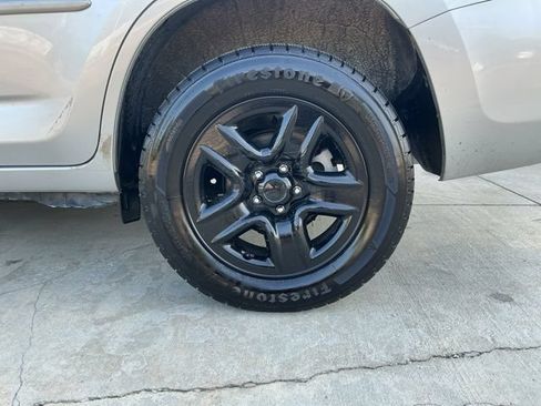 Used 2010 Toyota RAV4 2WD image 23