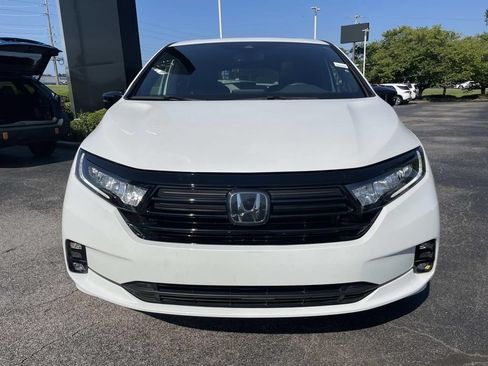 Used 2024 Honda Odyssey Sport image 10