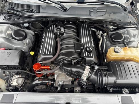 Used 2018 Dodge Challenger SRT image 8