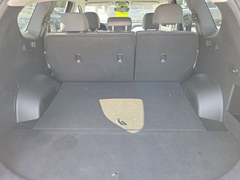 Used 2023 Hyundai Santa Fe SEL image 8