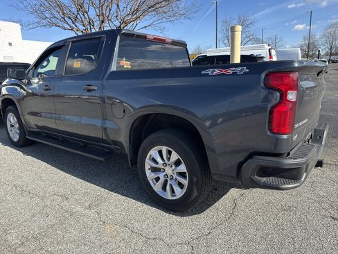 Certified 2021 Chevrolet Silverado 1500 Custom image 8