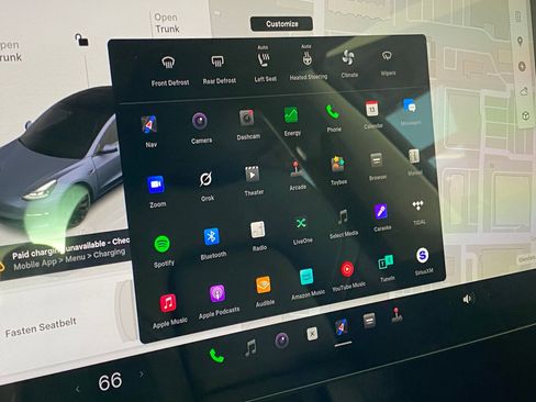 Used 2022 Tesla Model 3 Performance image 23