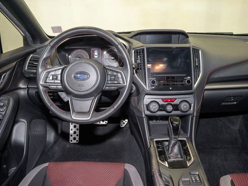 Used 2022 Subaru Impreza 2.0i Sport image 2