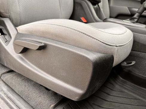 Used 2021 Chevrolet Colorado W/T w/ WT Convenience Package image 24