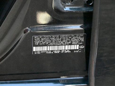 Used 2024 Lexus IS 300 F Sport image 19