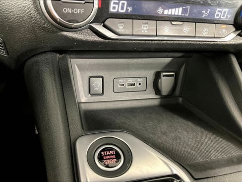 Certified 2024 Nissan Sentra SV w/ All-Weather Package FWD image 16