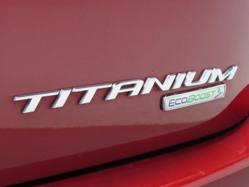 Used 2018 Ford Edge Titanium w/ Technology Package FWD image 35