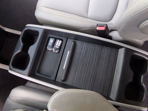 Used 2019 Honda Odyssey EX-L image 36