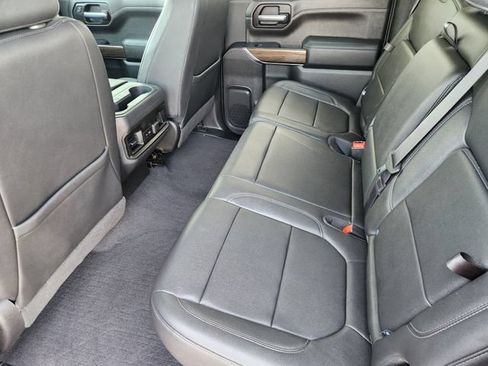 Used 2021 Chevrolet Silverado 1500 LT Trail Boss w/ Convenience Package II AWD/4WD image 33