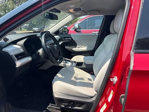 Used 2022 Mitsubishi Outlander SEL AWD/4WD image 5
