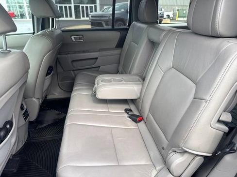 Used 2014 Honda Pilot Touring image 30