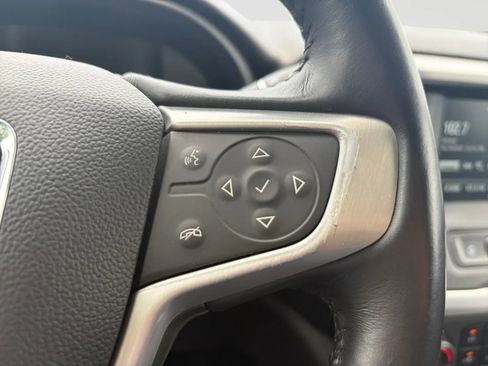 Used 2019 GMC Acadia SLE AWD/4WD image 33