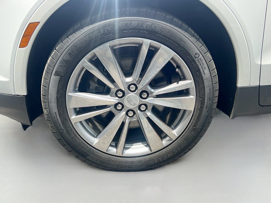 Used 2023 Cadillac XT5 Premium Luxury FWD image 32