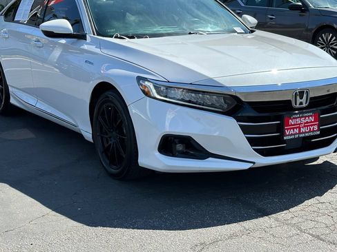 Used 2021 Honda Accord EX-L image 11