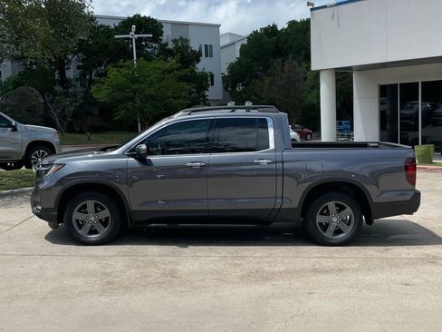 Used 2023 Honda Ridgeline RTL-E image 3