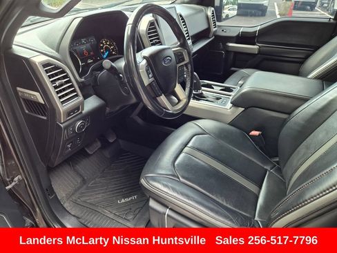 Used 2018 Ford F150 Platinum w/ Equipment Group 701A Luxury AWD/4WD image 17