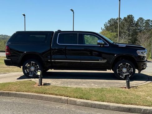 Used 2023 RAM 1500 Limited image 8